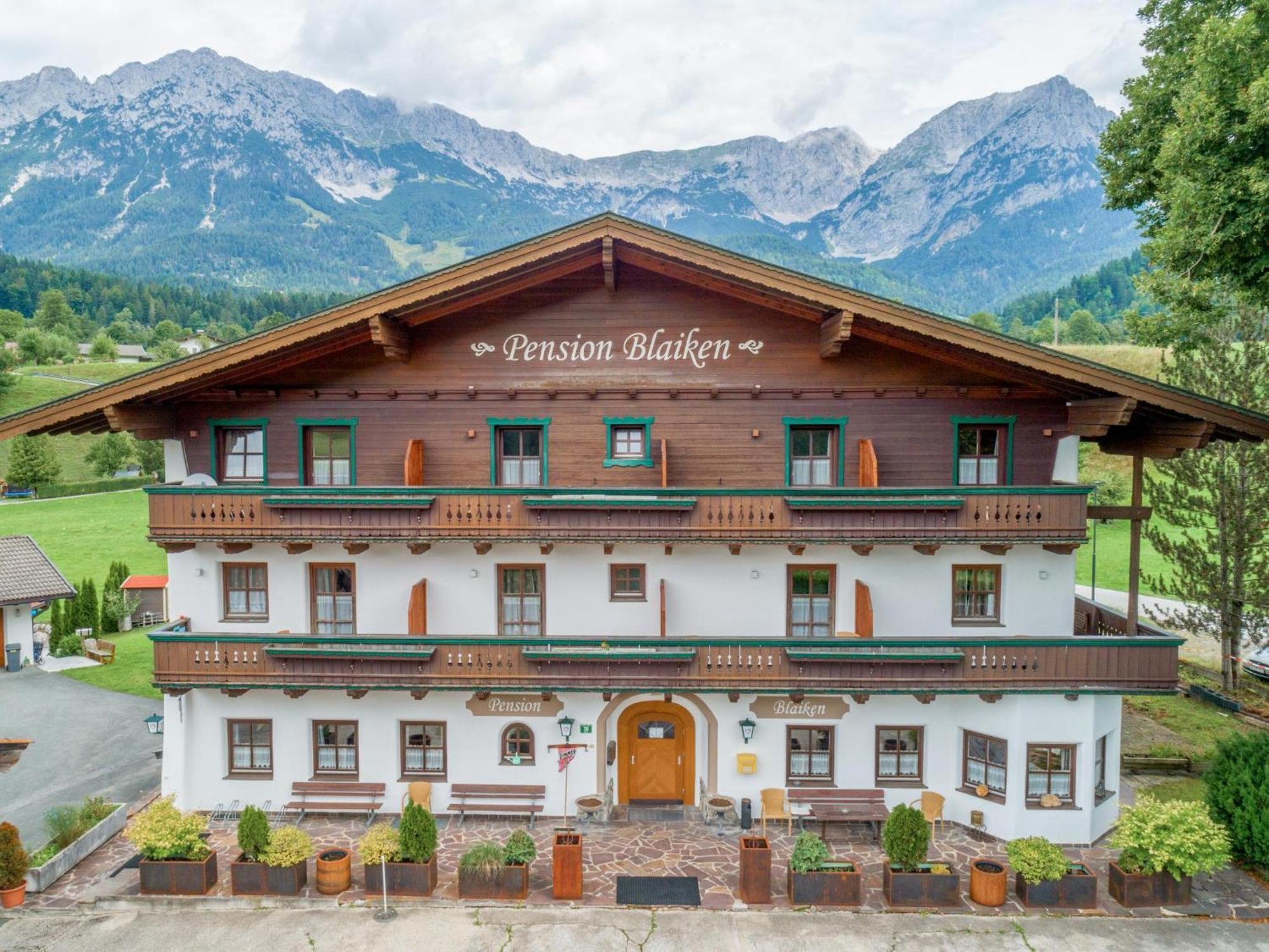 Pension Blaiken Xl Scheffau am Wilden Kaiser Exterior foto